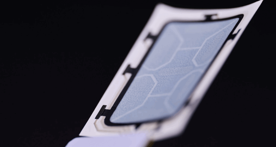 New Genereation of E-Paper – by Luchrome